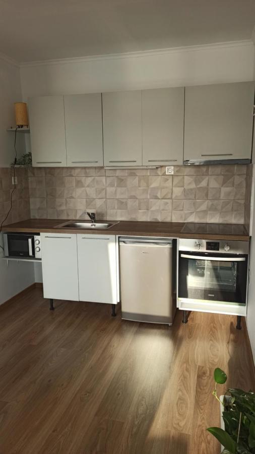 Sun Meets Sea Apartment Athánion Екстериор снимка