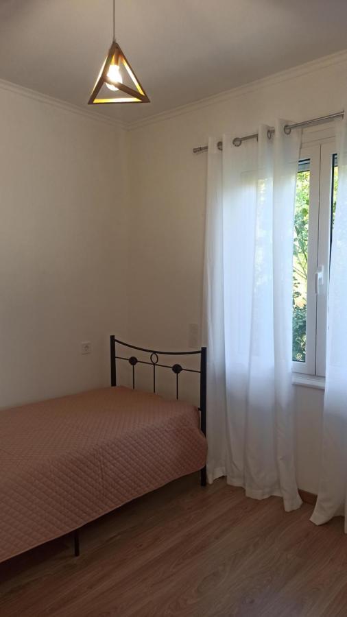 Sun Meets Sea Apartment Athánion Екстериор снимка