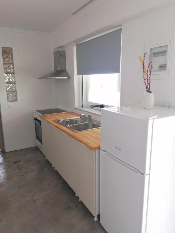 Sun Meets Sea Apartment Athánion Екстериор снимка